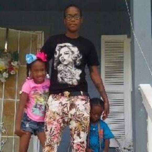 Meet your Posher, Rudeboi - Picture 1 of 1