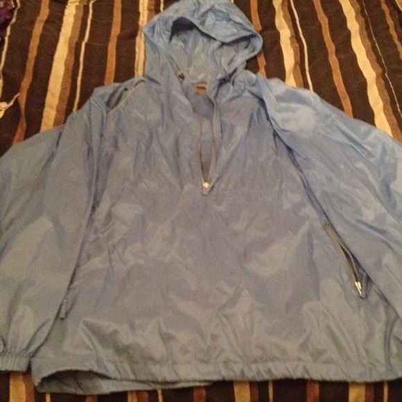 Wind breaker