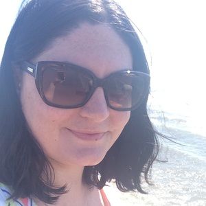 Meet your Posher, Teresa