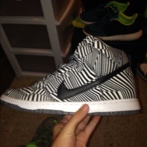 Nike dunk high premium