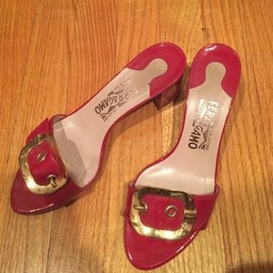 Ferragamo sandals red size 6