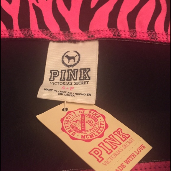 NEW WITH TAGS • PINK VS Exercise Workout Shorts S - Picture 3 of 4