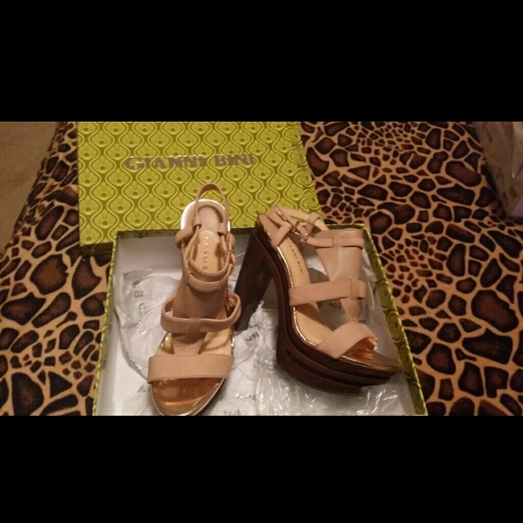 Sandal Heels