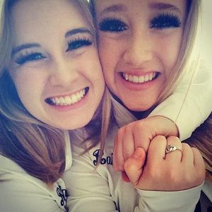 Meet your Posher, Carly