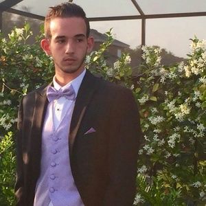 Meet your Posher, Chase