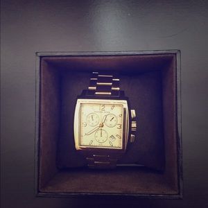 Michael kors gold watch