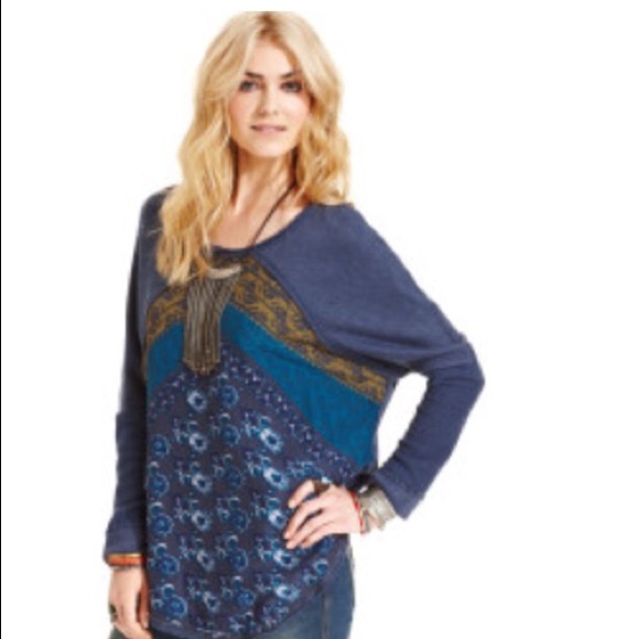 Free People Sweater - Picture 3 of 3