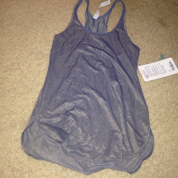 What the sport singlet - lulu lemon tank top