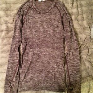 Lululemon long sleeve size 2