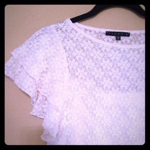 Lace shift dress with ruffle sleeve