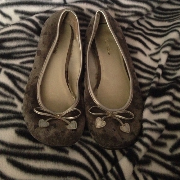 Maurice's flats with hearts