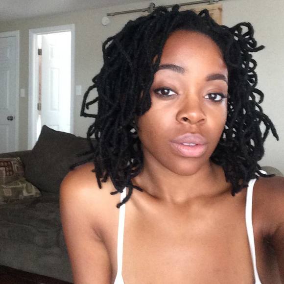 Meet your Posher, Damaris