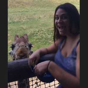 Meet your Posher, Nicole