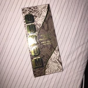 BUXOM EYESHADOW! 😭