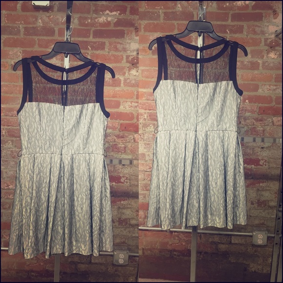 🔥NEW🔥 BEAUTIFUL COCKTAIL DRESS!!'