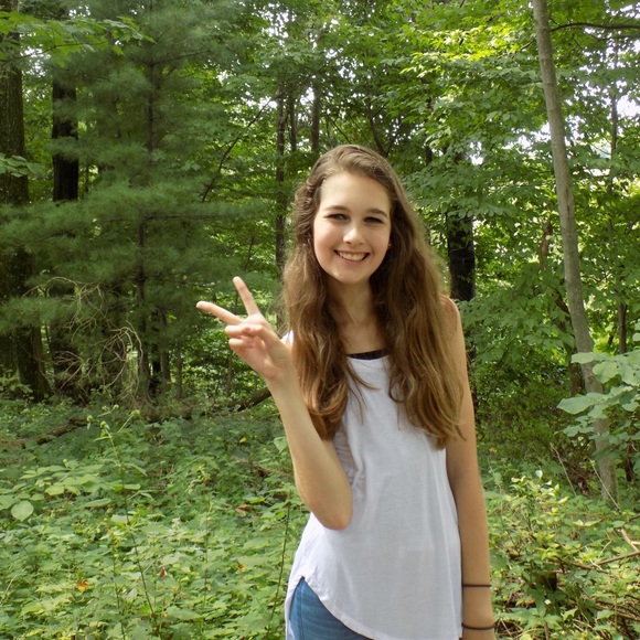 Meet your Posher, Maggie - Picture 1 of 1