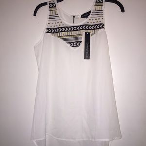 🎉Host Pick🎉 PRICE DROP Beautiful Detailed Shirt