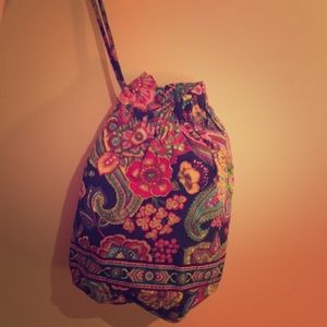 Vera Bradley drawstring lunch bag. BEAUTIFUL