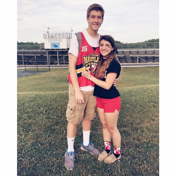 Meet your Posher, Alexandra - Picture 1 of 1