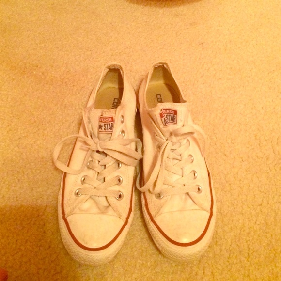 low top white converse