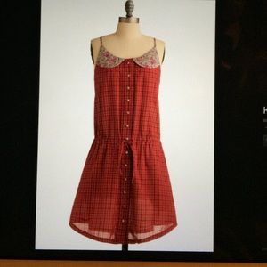Knitted dove dress plaid