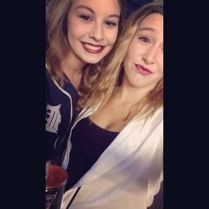 Meet your Posher, Briana