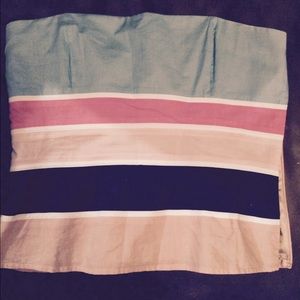 NWOT BCBG Maxazria strapless top. stripes