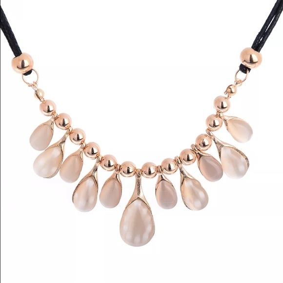 Women charm necklace pendant Bib chain crystal