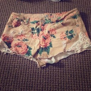 Rue 21 Jean floral shorts
