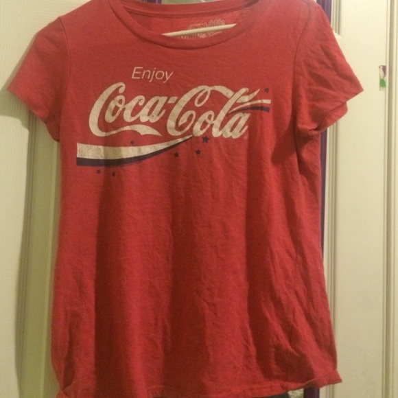 Coca-cola tshirt