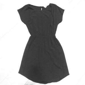 Simple little black dress with keyhole back!