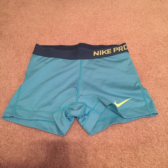 Nike Pro's