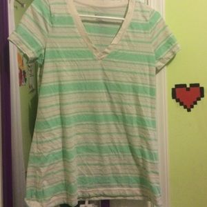 Horizontal stripe v neck tee