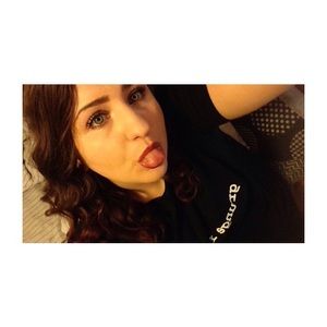 Meet your Posher, Grace