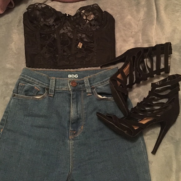 Black sweetheart bustier 💋