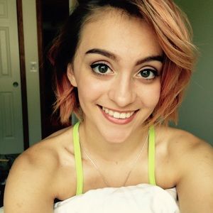 Meet your Posher, Cassie