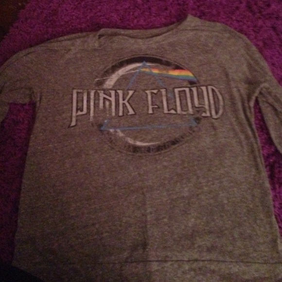 pink Floyd grey shirt