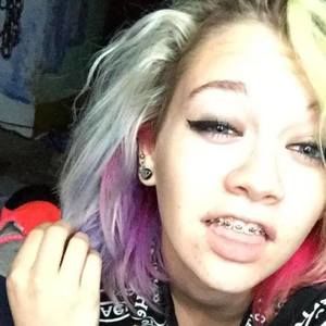 Meet your Posher, Sasha