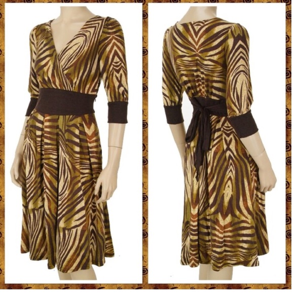 RYU ANIMAL PRINT DRESS SALE - SMALL - Picture 2 of 4