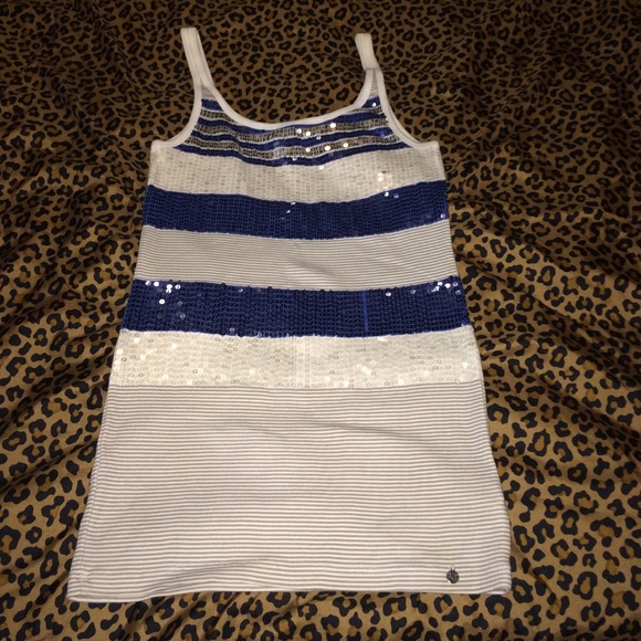 Blue/White Sequent Tank