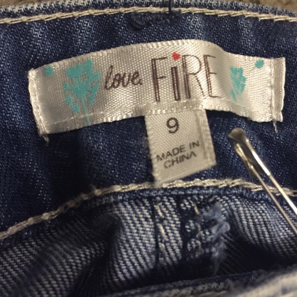 🚫SOLD ON MERCARI🚫✨NEW✨ "boyfriend jeans" SIZE 9 - Picture 3 of 4