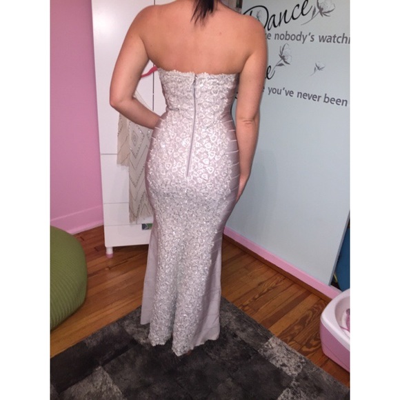 Dress - Picture 2 of 4