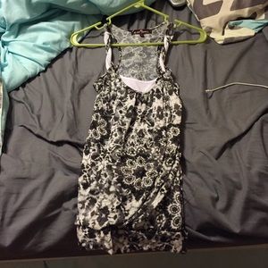 Black & white printed tank