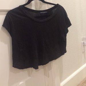 Black-greyish cropped tee