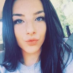 Meet your Posher, Noelle