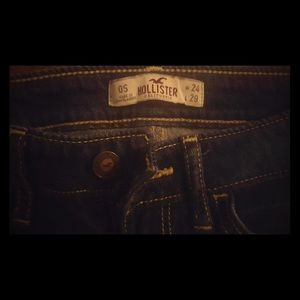 HOLLISTER JEANS