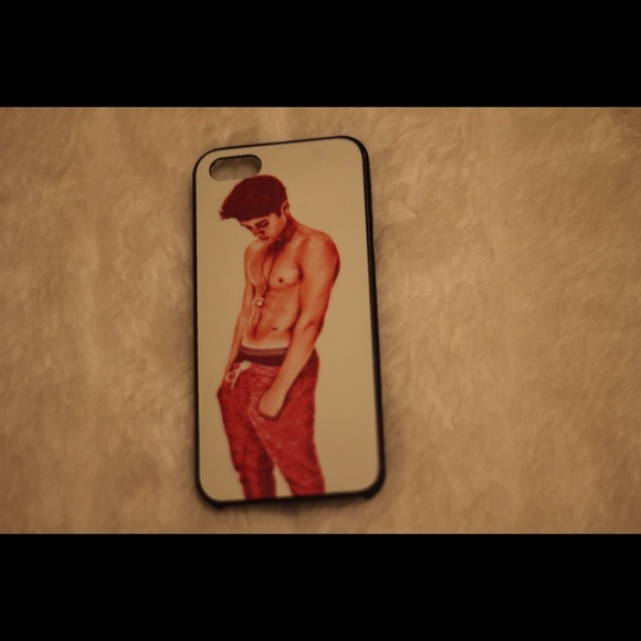 Justin Bieber 5/5s case (before tats)