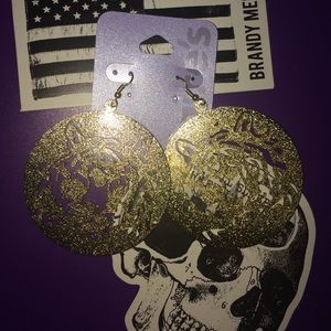 lion shaped earrings