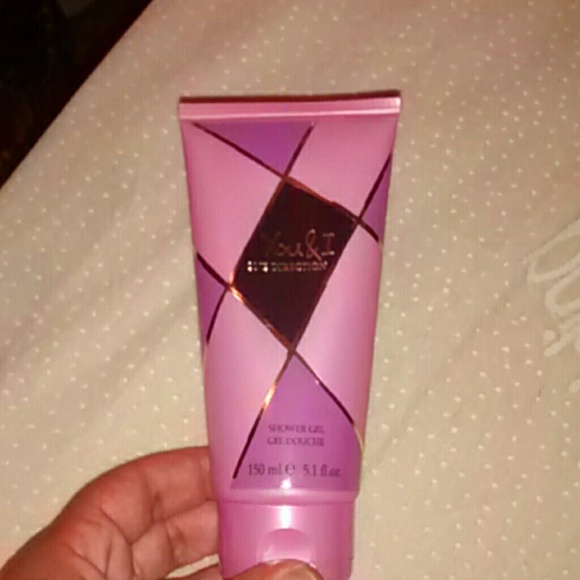 One Direction shower gel