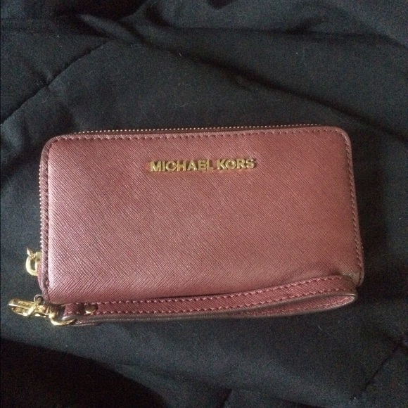 ⛔️⛔️❌MK Wallet NWOT /// SOLD❌ ⛔️⛔️
